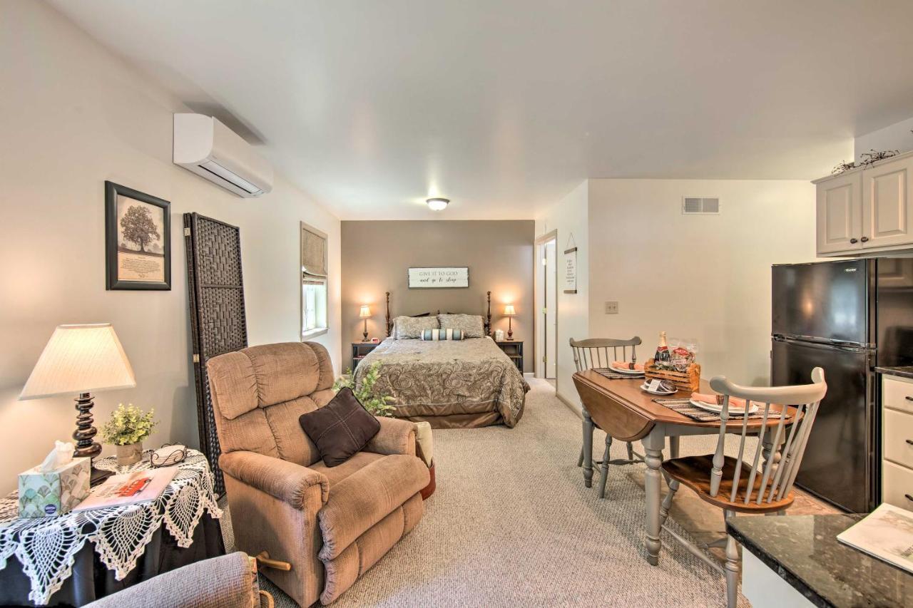 Cozy Garden Room In Welsh Mountain Suites! Нью Холланд Экстерьер фото