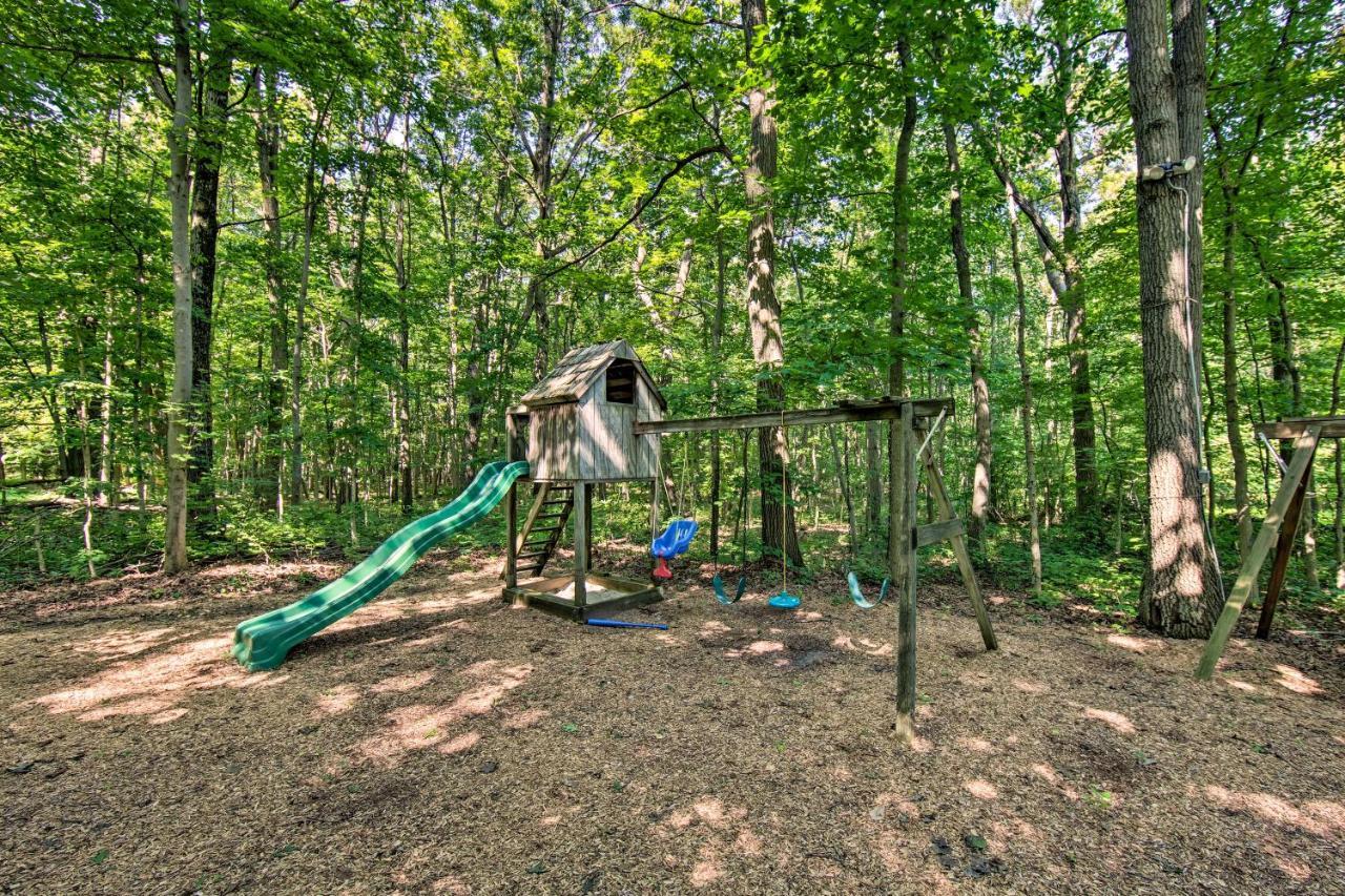 Cozy Garden Room In Welsh Mountain Suites! Нью Холланд Экстерьер фото